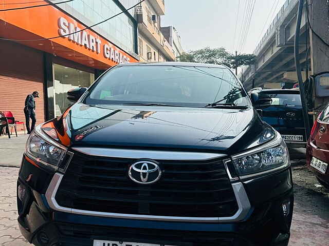 Second Hand Toyota Innova Crysta [2016-2020] 2.4 G 8 STR [2016-2017] in Faridabad