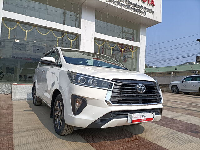 Second Hand Toyota Innova Crysta [2016-2020] 2.4 VX 7 STR [2016-2020] in Guwahati