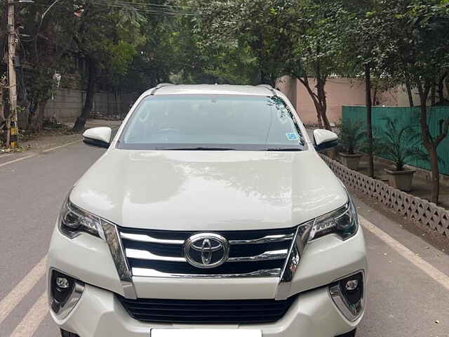 Second Hand Toyota Fortuner [2016-2021] 2.8 4x2 AT [2016-2020] in Delhi