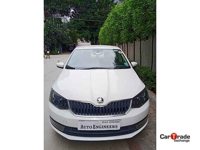 Second Hand Skoda Rapid Style 1.6 MPI AT in Hyderabad