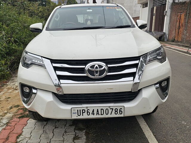 Second Hand Toyota Fortuner [2016-2021] 2.8 4x2 MT [2016-2020] in Delhi