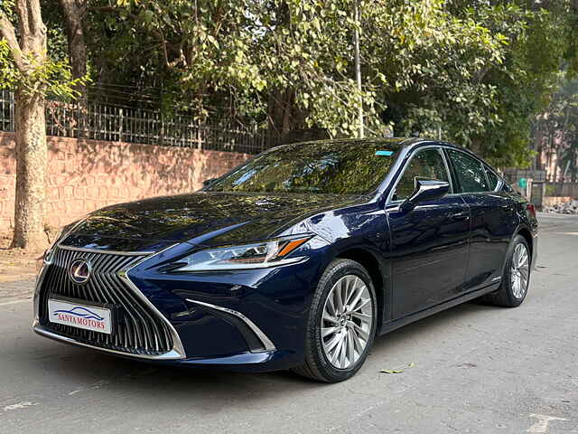 Second Hand Lexus ES 300h Luxury [2020-2021] in Delhi