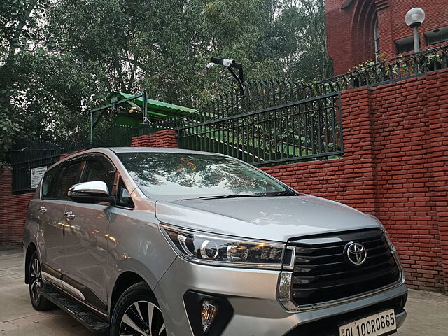 Second Hand Toyota Innova Crysta ZX 2.4 7 STR in Delhi