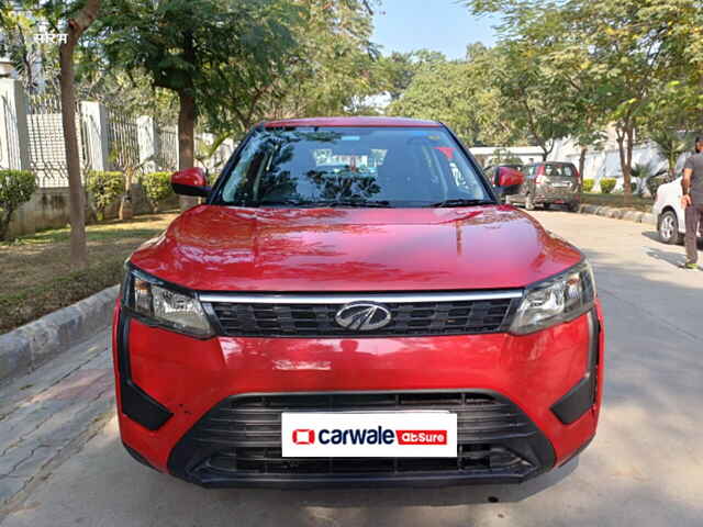 Second Hand Mahindra XUV300 [2019-2024] W4 1.2 Petrol in Lucknow