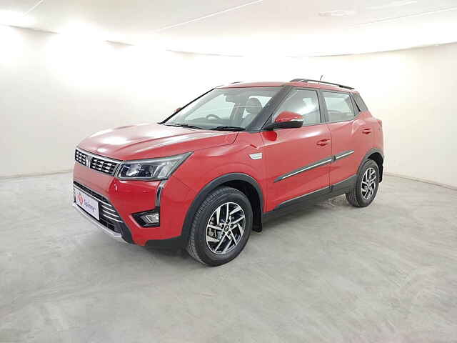 Second Hand Mahindra XUV300 [2019-2024] W8 (O) 1.5 Diesel AMT in Coimbatore