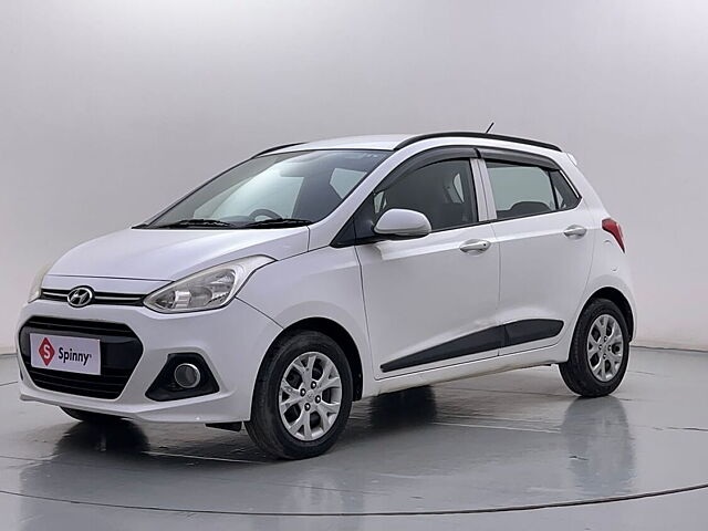 Second Hand Hyundai Grand i10 Sportz AT 1.2 Kappa VTVT in Bangalore