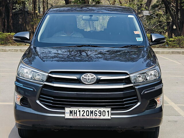 Second Hand Toyota Innova Crysta [2016-2020] 2.4 G 8 STR [2016-2017] in Pune