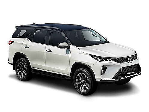 Second Hand Toyota Fortuner GR-S in Lucknow