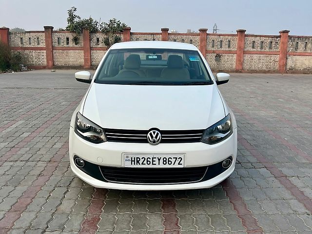 Second Hand Volkswagen Vento [2014-2015] Highline Petrol AT in Delhi