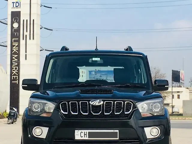 Second Hand Mahindra Scorpio 2021 S9 2WD 8 STR in Mohali