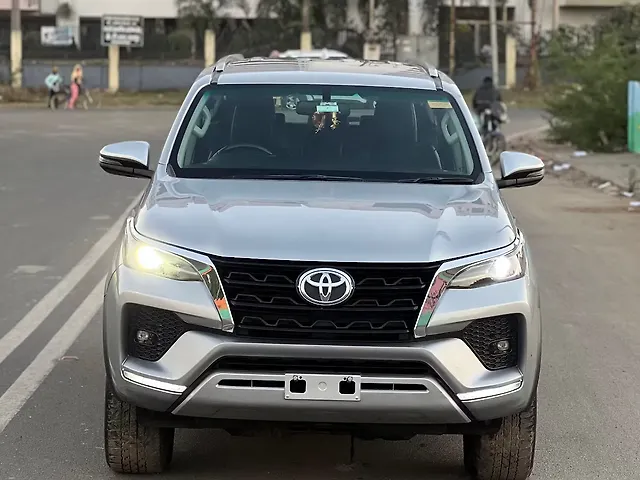 Used 2023 Toyota Fortuner 4X2 AT 2.8 Diesel for sale in Used 2023 Toyota Fortuner 4X2 AT 2.8 Diesel for sale in
