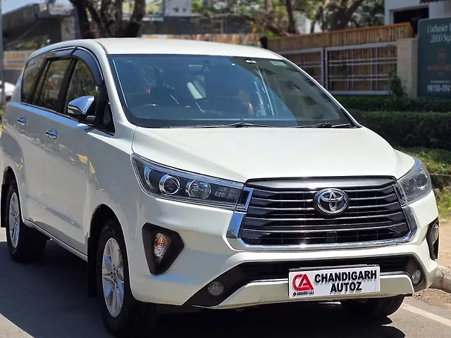 Used 2017 Toyota Innova Crysta [2016-2020] 2.8 ZX AT 7 STR