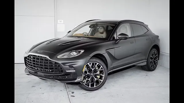 Second Hand Aston Martin DBX Twin Turbo in Delhi Second Hand Aston Martin DBX Twin Turbo in Delhi