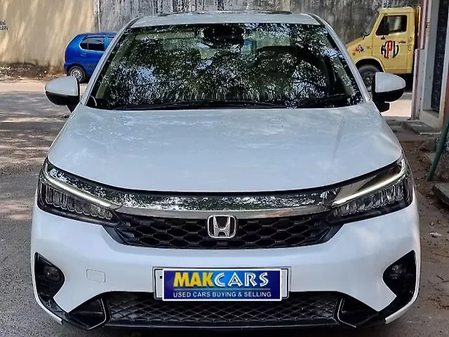 ラジオ Used 2023 Honda City ZX Petrol MT [2023-2025] for sale in
