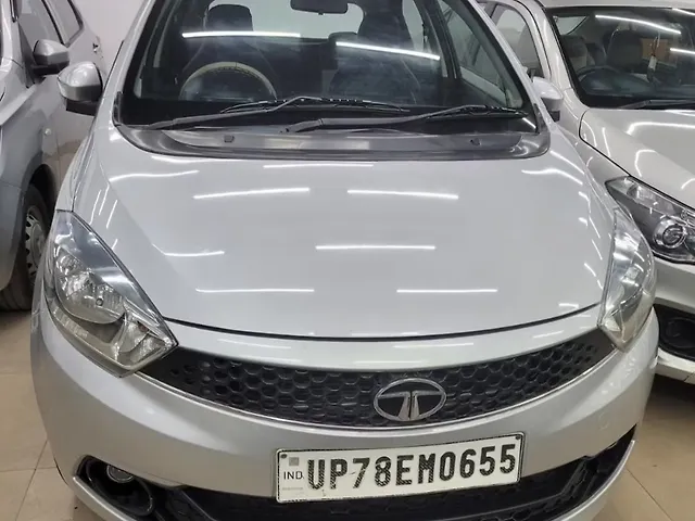 Second Hand Tata Tiago [2016-2020] Revotron XT [2016-2019] in Kanpur