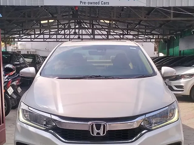 人気 ブランド 服をチェック - 最新トレンドファッション 4th City Honda 2017 Used Generation [2017-2019 Petrol CVT ZX パーツ