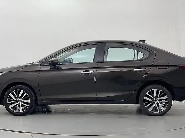 海外限定スパイク販売 Generation 4th City Honda 2021 Used ZX in sale for Petrol ジャケット・アウター