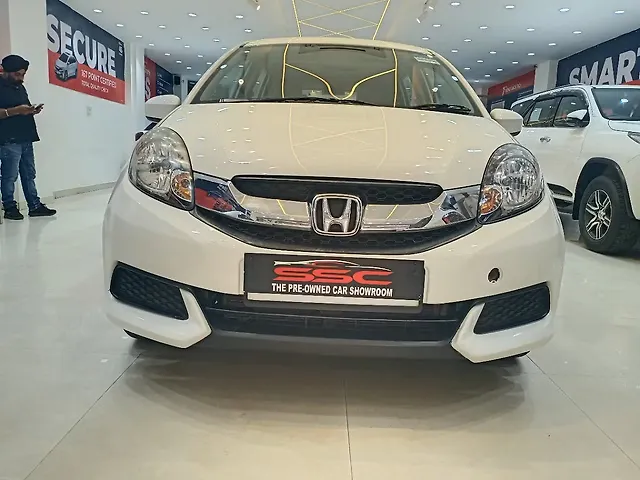 Second Hand Honda Mobilio S Petrol in Kanpur