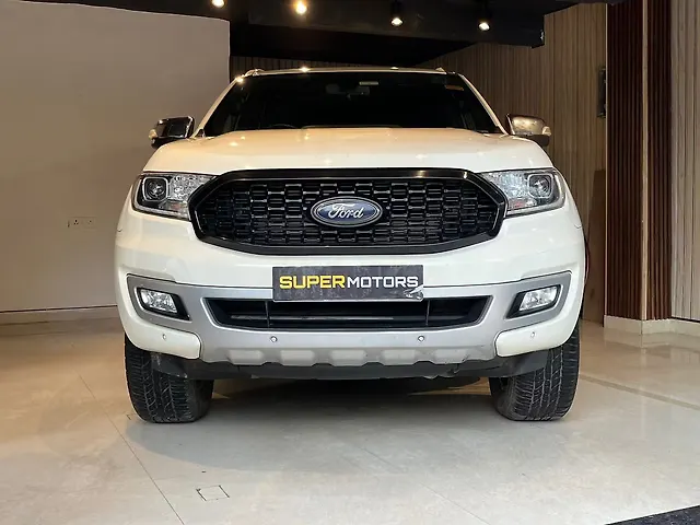 Second Hand Ford Endeavour [2016-2019] Titanium 2.2 4x2 AT [2016-2018] in Delhi