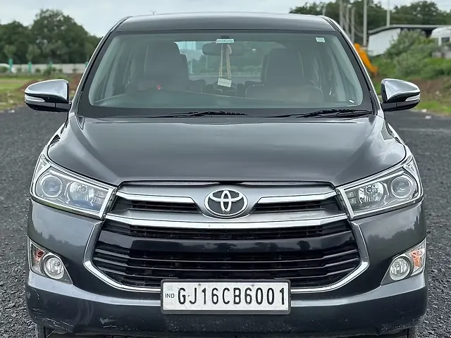 【F 】 Used 2017 Toyota Innova Crysta [2016-2020] 2.8 ZX AT 7 STR