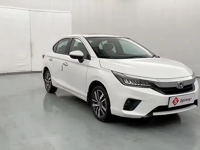 ホワイト写真 Used 2022 Honda City 4th Generation ZX Diesel for sale in