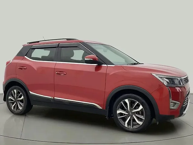 Second Hand Mahindra XUV300 [2019-2024] W8 (O) 1.2 Petrol AMT in Chennai