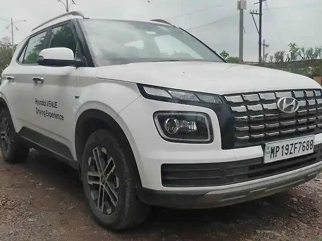 Second Hand Hyundai Venue [2022-2023] SX (O) 1.0 Turbo DCT in Satna