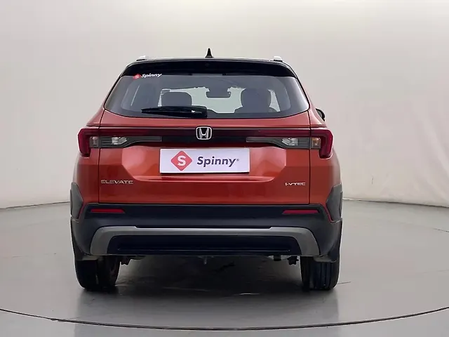 Yuu LR Discovery Seat Trim HY32-66413-ABW L462 3.0 D 2017 RHD