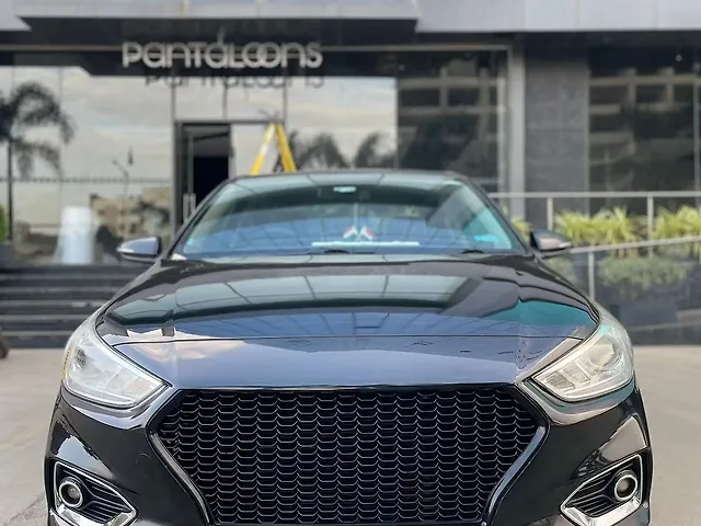 Second Hand Hyundai Verna [2017-2020] SX Plus 1.6 CRDi AT in Rajkot