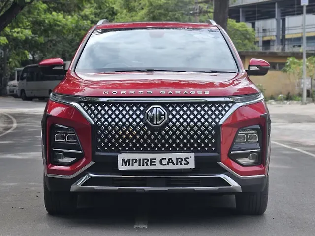 Used 2023 MG Hector Plus Savvy Pro 1.5 Turbo Petrol CVT 7 STR for