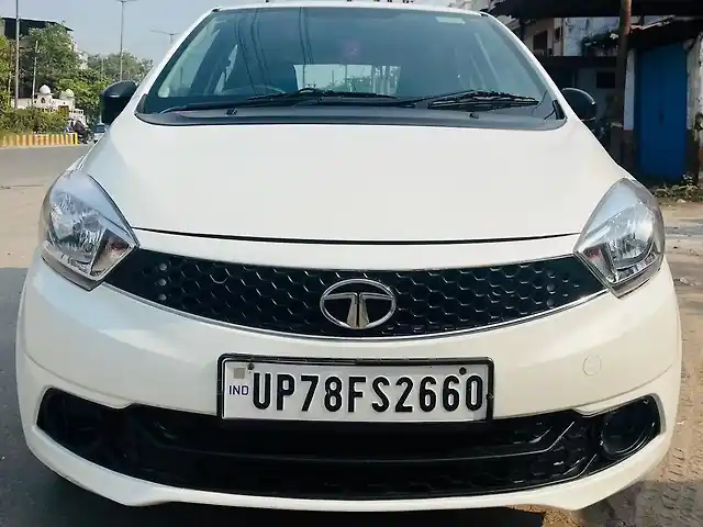 Second Hand Tata Tiago [2016-2020] Revotorq XE in Kanpur