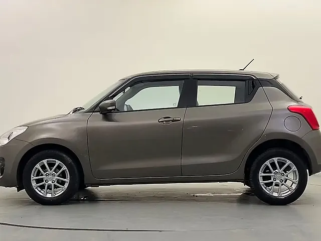 Used 2020 Maruti Swift [2018-2021] ZXi AMT [2018-2019] for sale in