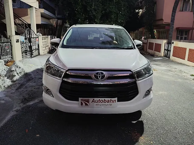 Second Hand Toyota Innova Crysta [2016-2020] 2.4 VX 8 STR [2016-2020] in Bangalore