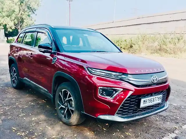Second Hand Toyota Urban Cruiser Hyryder G Hybrid [2022-2023] in Jalgaon