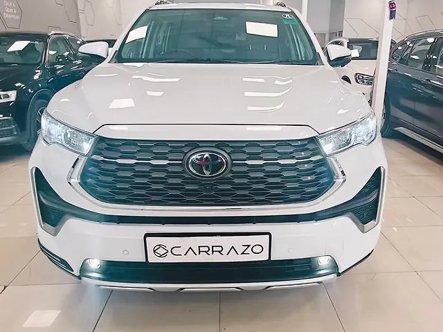 Used 2023 Toyota Innova Hycross ZX (O) Hybrid (Electric + Petrol