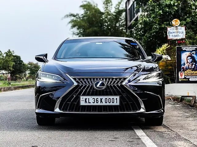 Second Hand Lexus ES 300h Luxury in Thrissur