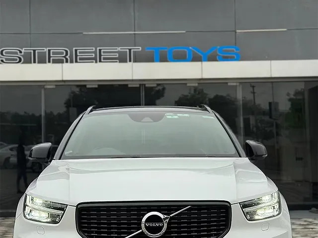 Second Hand Volvo XC40 [2018-2022] T4 R-Design in Ahmedabad