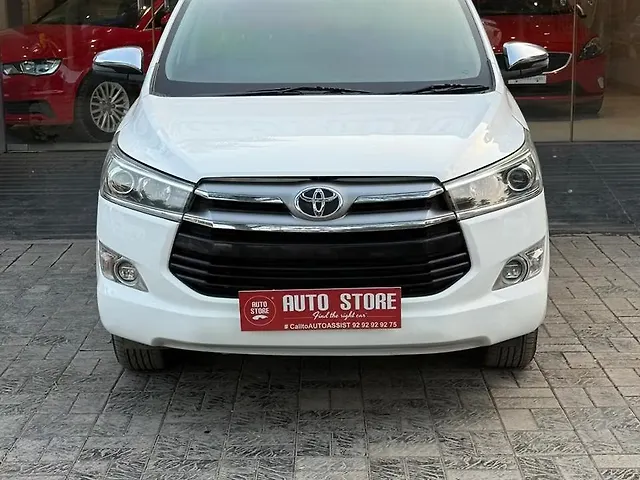 Second Hand Toyota Innova Crysta [2016-2020] 2.8 ZX AT 7 STR [2016-2020] in Nashik