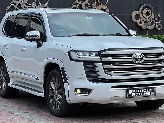 Used 2024 Toyota Land Cruiser [2015-2020] ZX Petrol for sale in