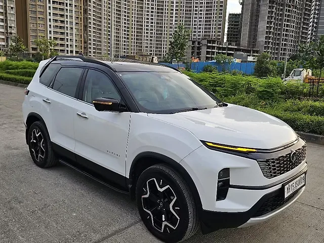 Second Hand Tata Safari Accomplished Plus Dual Tone AT 7 STR in Mumbai