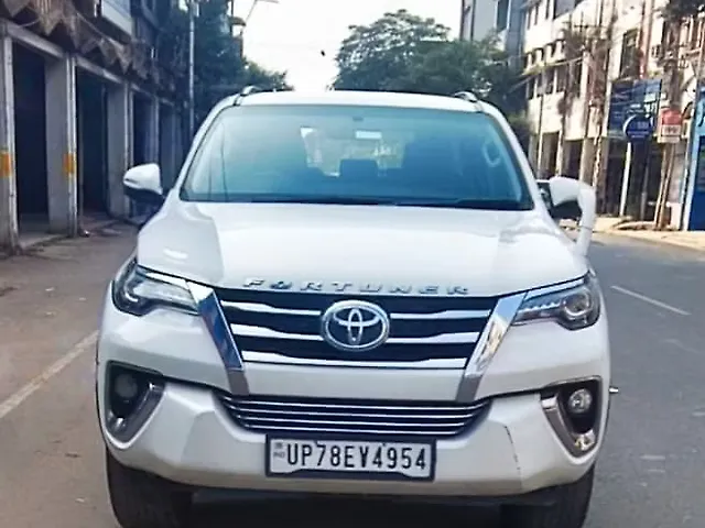 Second Hand Toyota Fortuner [2016-2021] 2.7 4x2 AT [2016-2020] in Kanpur