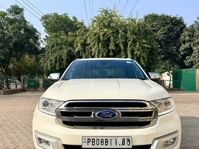 Second Hand Ford Endeavour [2016-2019] Titanium 3.2 4x4 AT in Jalandhar