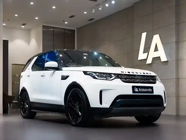 Second Hand Land Rover Discovery 2.0 HSE Petrol [2020-2021] in Kolkata