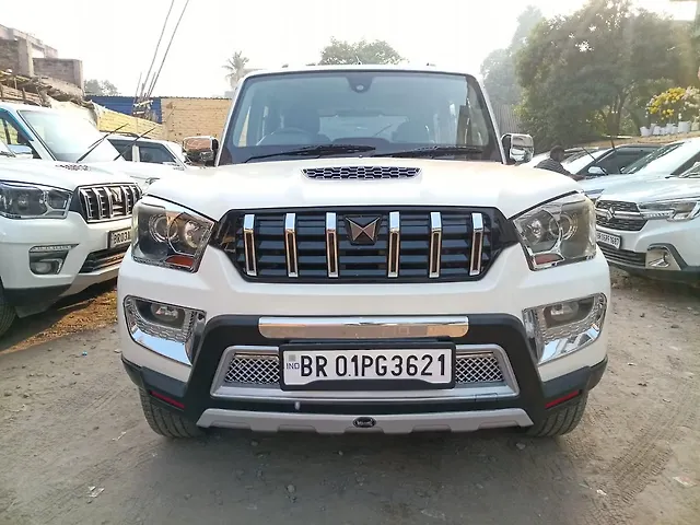 Second Hand Mahindra Scorpio S10 in Patna