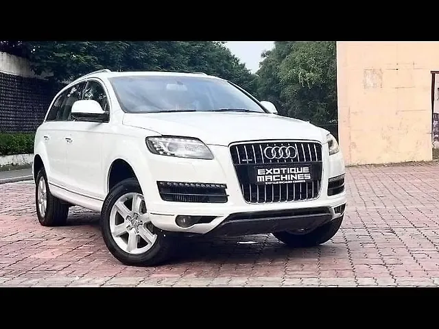 सेकंड हैंड Audi Q7 35 TDI Premium Plus + Sunroof इन लखनऊ
