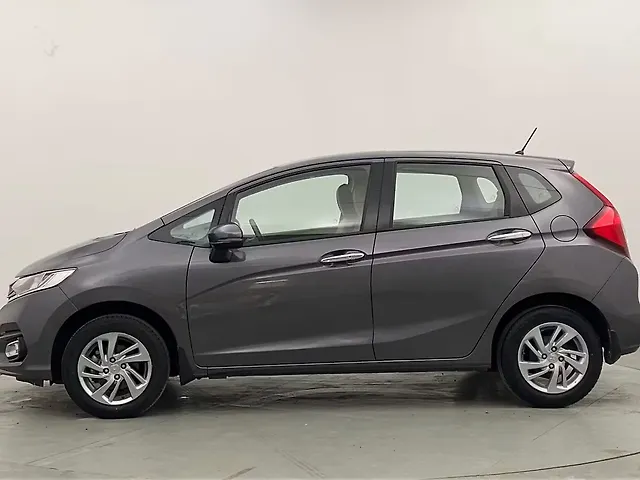 Used 2021 Honda Jazz ZX for sale in Chandigarh at Rs.6,52,000