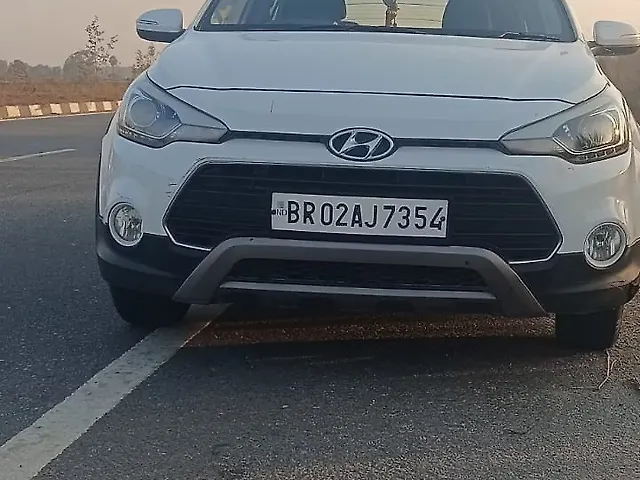 Second Hand Hyundai i20 Active 1.2 SX Dual Tone in Patna