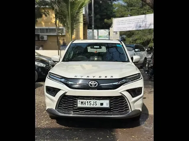 Second Hand Toyota Urban Cruiser Hyryder V AT NeoDrive [2023-2025] in Nashik