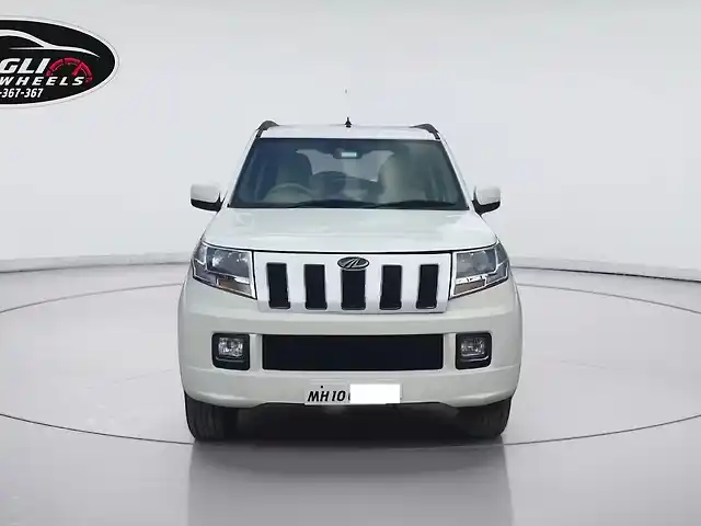 Second Hand Mahindra TUV300 [2015-2019] T10 in Sangli