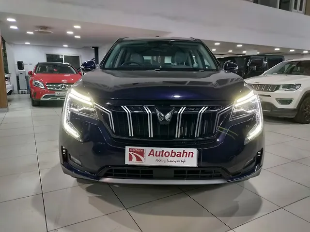 Second Hand Mahindra Old Generation XUV700 AX 7 Petrol MT 7 STR [2021] in Bangalore